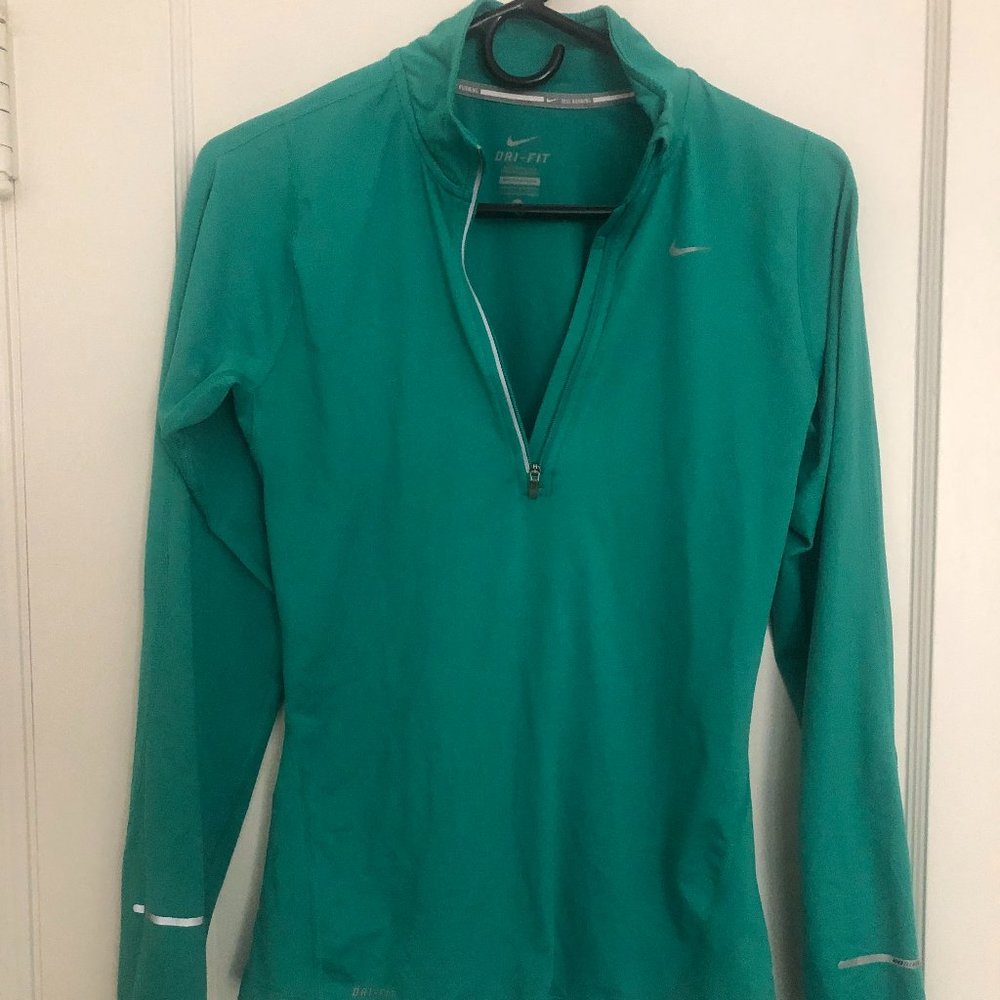 Nike Dri-Fit Running Pullover